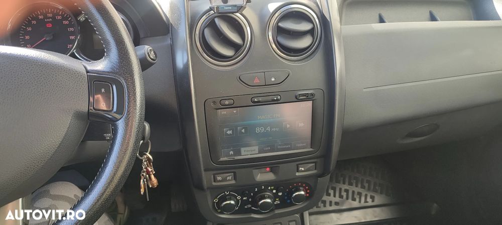 Dacia Duster dCi 110 FAP 4x2 Prestige - 7