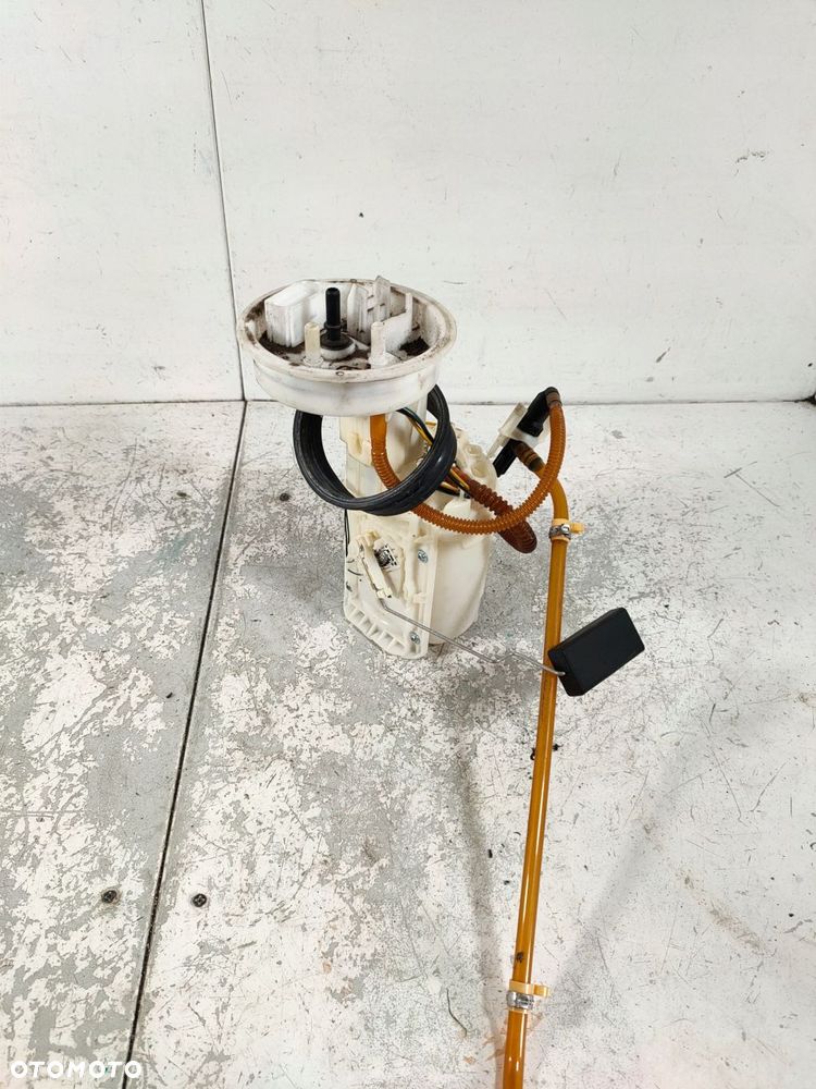 pompa paliwa a4 b6 1.8t 2.0 zamiennik 8e0919051l 100% sprawdzona - 2