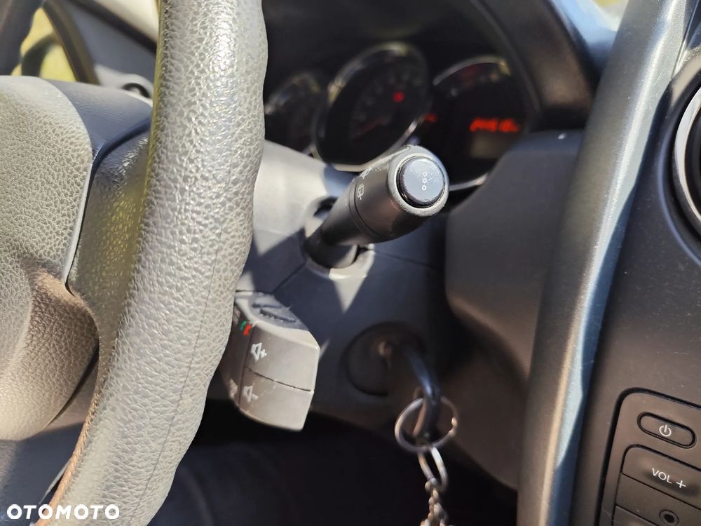 Dacia Duster 1.6 Euro5 - 19