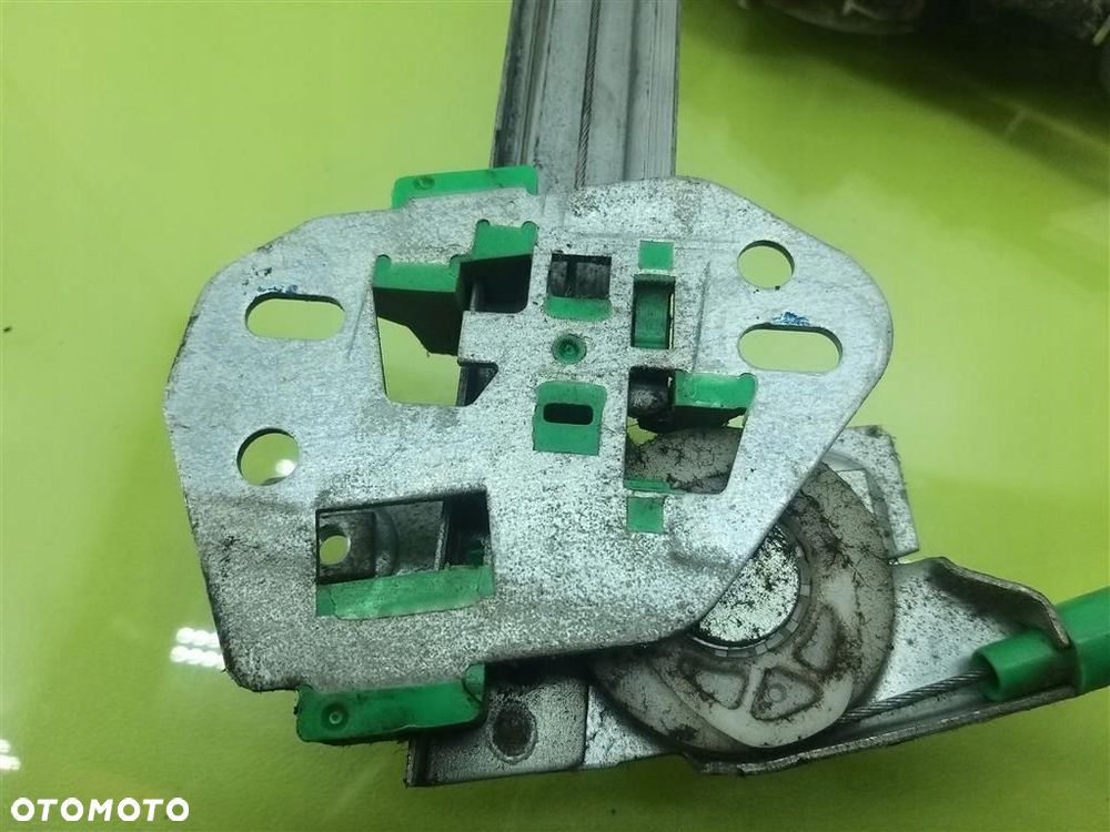 Podnośnik szyby przód prawy Mercedes Atego 2004-2013 BROSE A9737200446/008 - 3