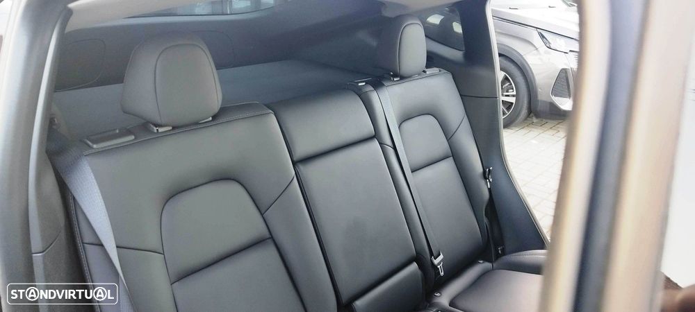 Tesla Model Y Tração Traseira - 23