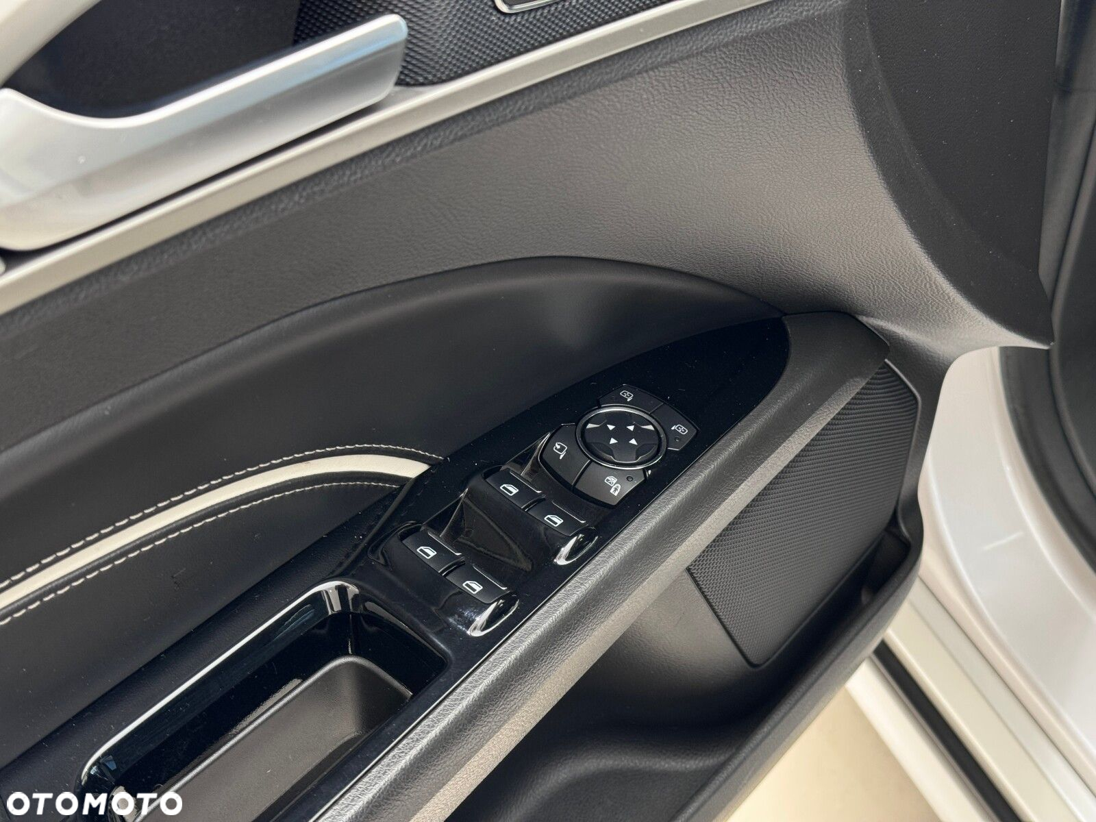 Ford Mondeo - 20
