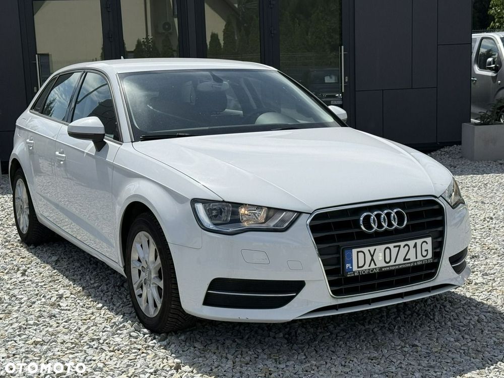 Audi A3 Sportback 1.2 TFSI Attraction - 3