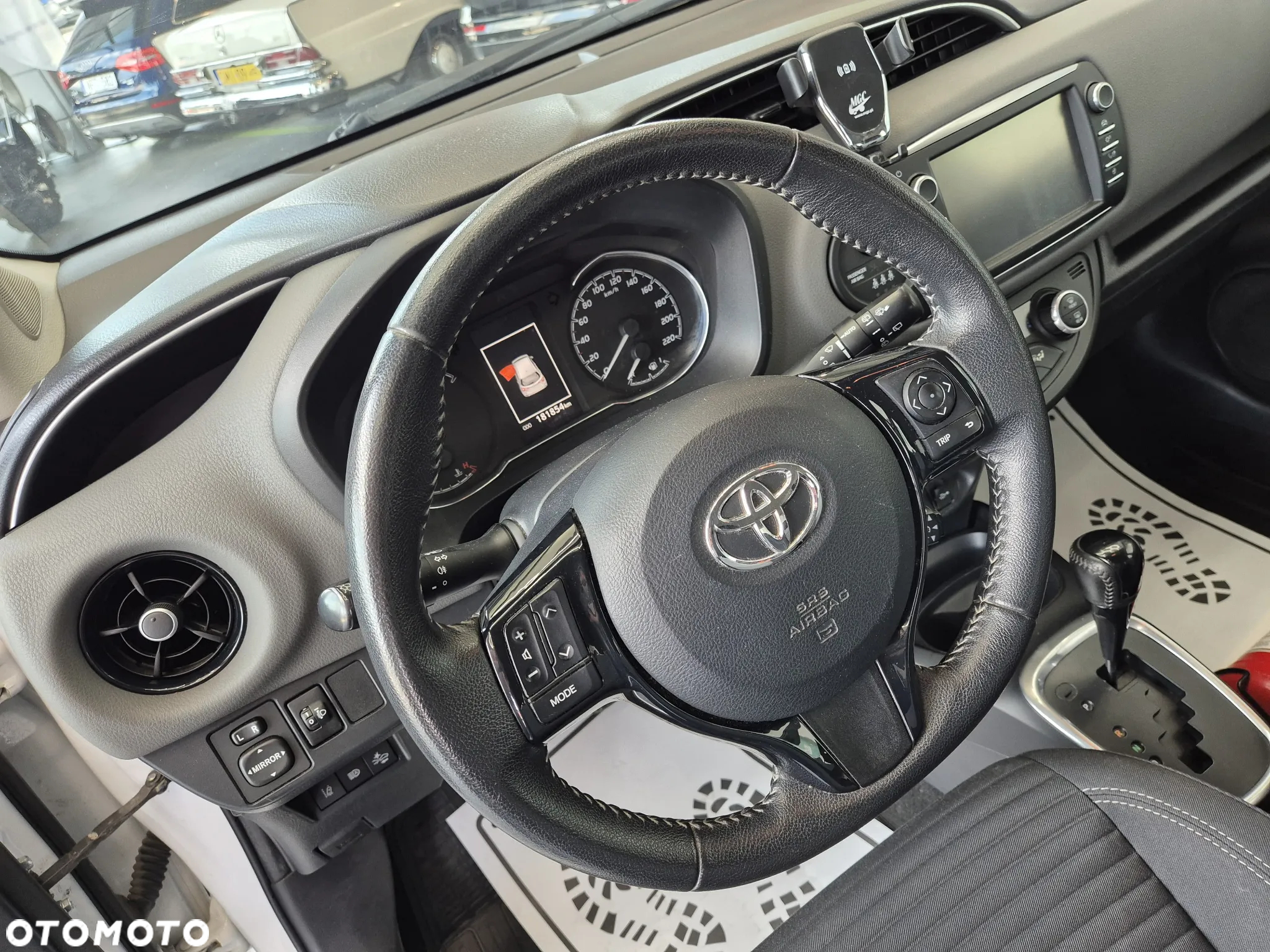 Toyota Yaris - 14