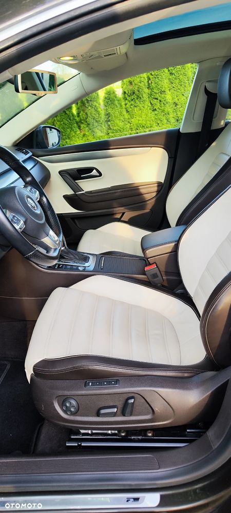 Volkswagen CC 3.6 V6 4Motion DSG - 25