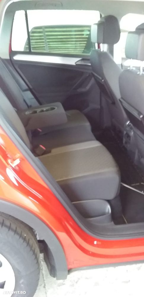 Volkswagen Tiguan 2.0 TDI SCR DSG Comfortline - 9