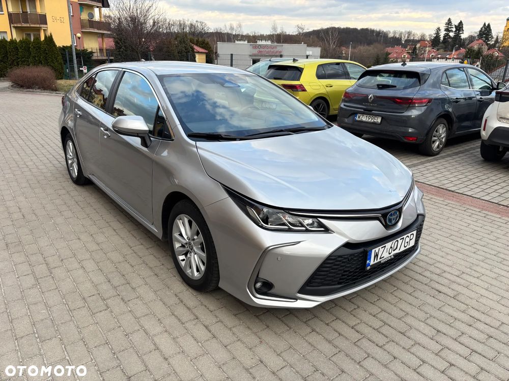Toyota Corolla 1.8 Hybrid Executive - 6