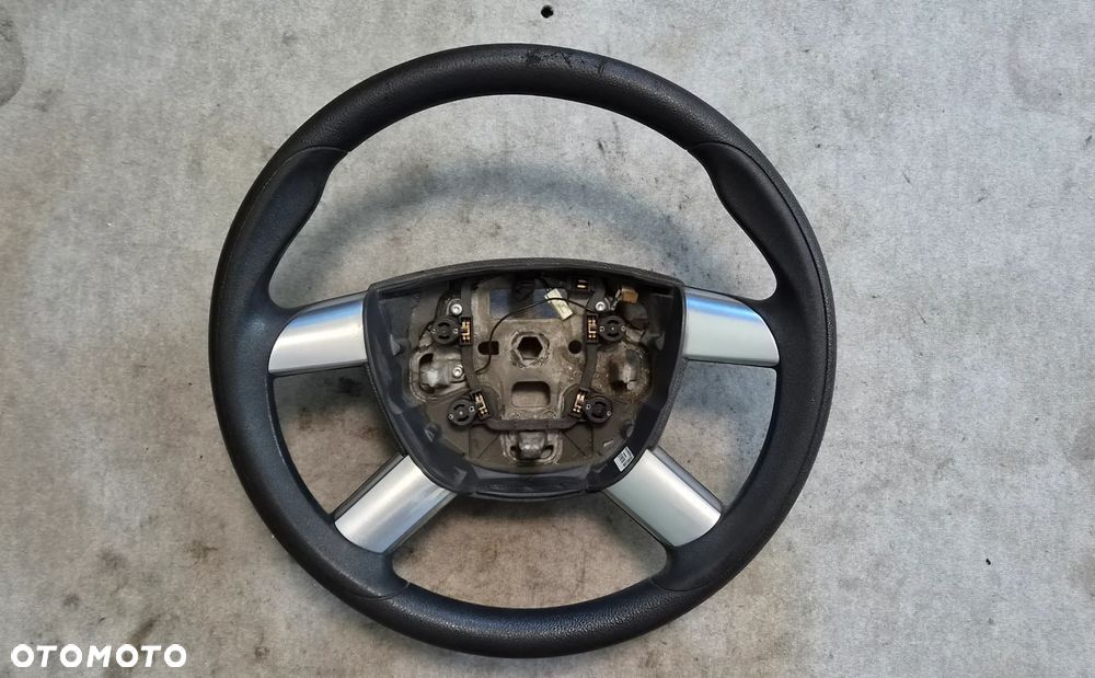 Kierownica Ford Focus Mk2 Lift 2010r 7M513600BB - 1