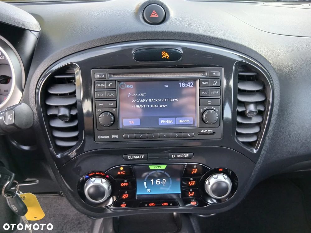 Nissan Juke 1.6 Tekna - 24