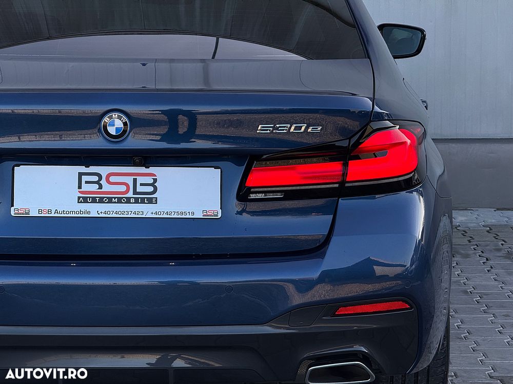 BMW Seria 5 530e Aut. - 12