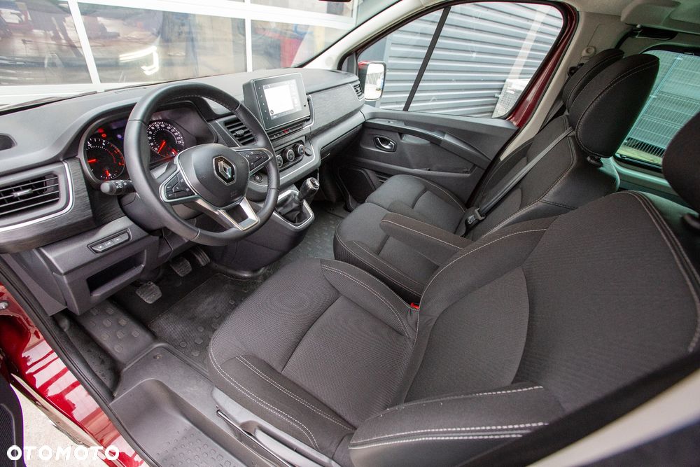 Renault Trafic - 10