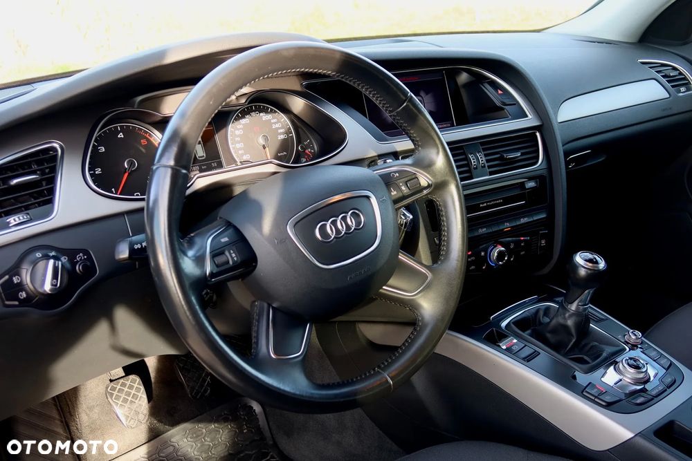 Audi A4 Avant 2.0 TDI DPF Attraction - 14