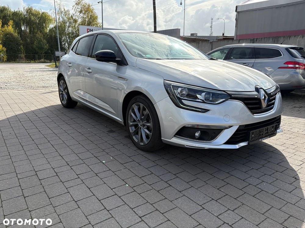 Renault Megane 2018 photo 3