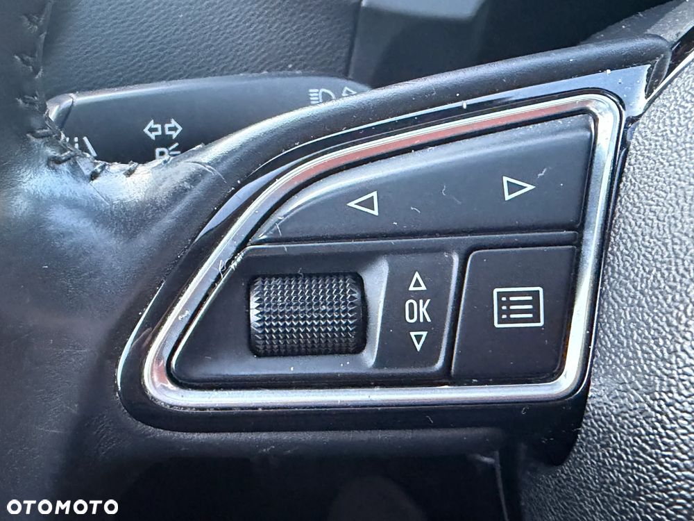 Volkswagen Golf 1.4 GTE Plug-In-Hybrid DSG - 14