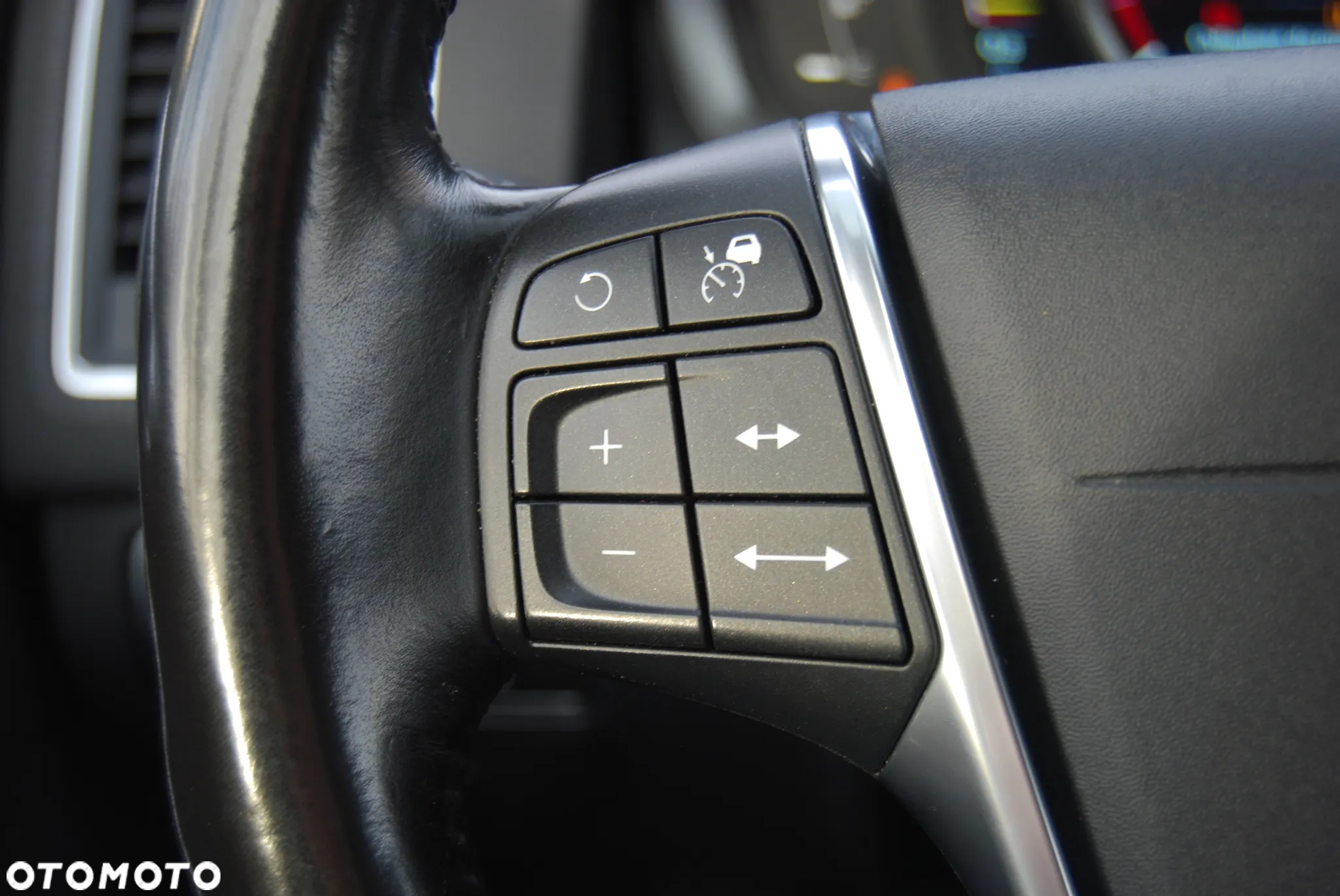 Volvo XC 60 D4 Summum - 19
