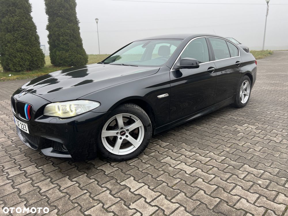 BMW Seria 5 520d - 13