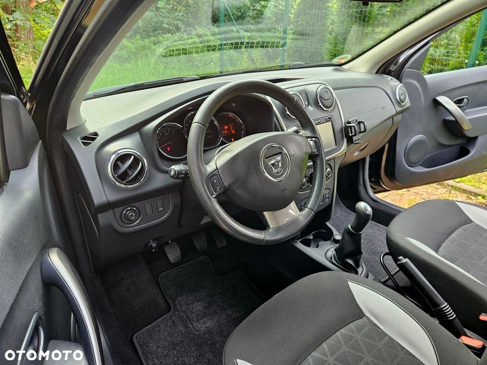 Dacia Sandero Stepway 1.5 dCi - 18
