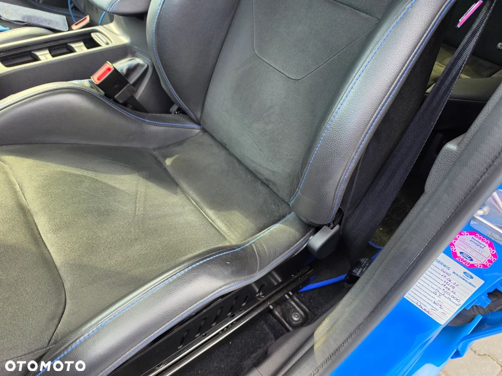 Ford Focus - 27