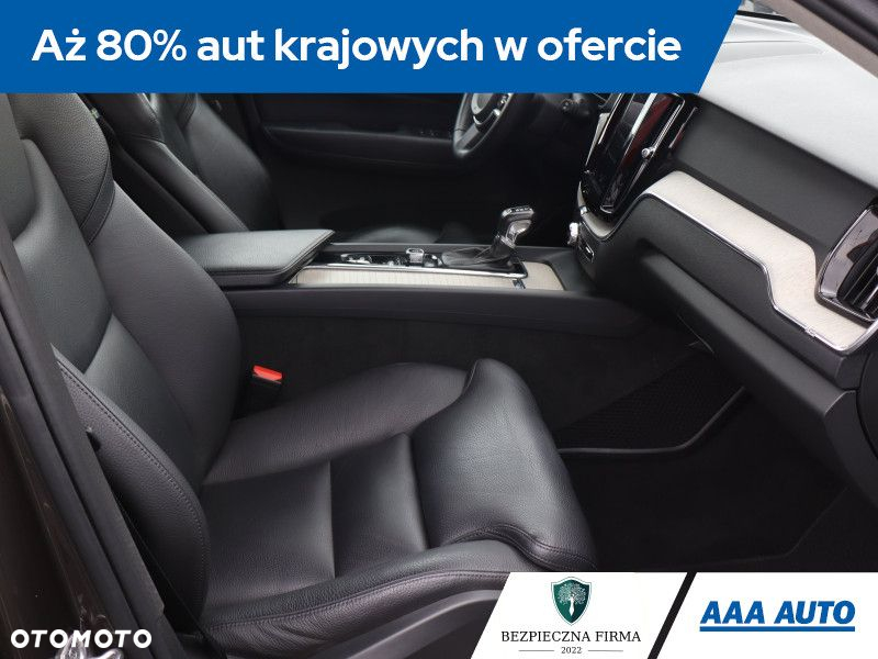 Volvo XC 60 - 10