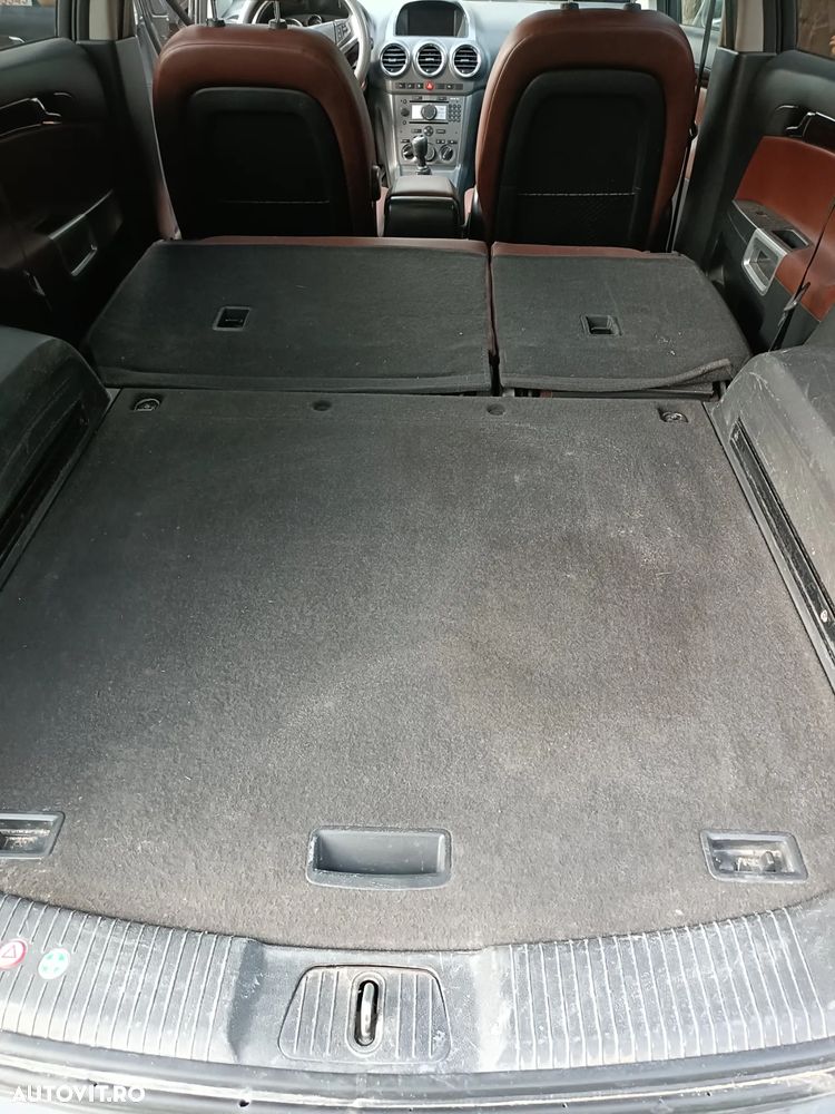 Dezmembrez Opel Antara - 6