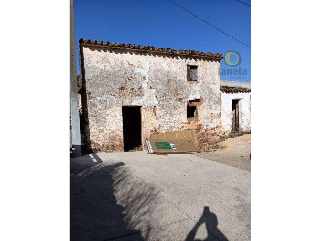 Casa Antiga com pequeno terreno, perto de Salir - Loulé - Grande imagem: 2/4
