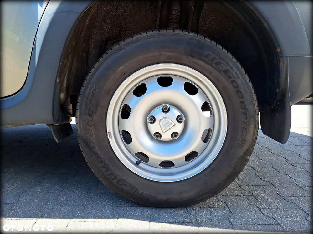 Dacia Duster 1.6 Ambiance Euro5 - 27