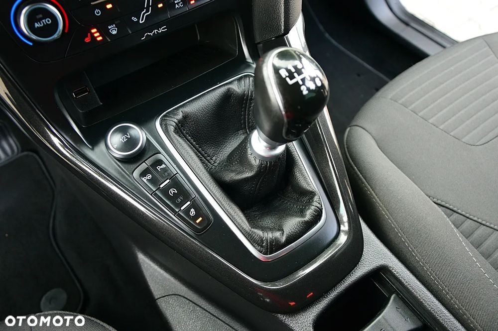 Ford Focus 2.0 TDCi Black Edition ASS - 32