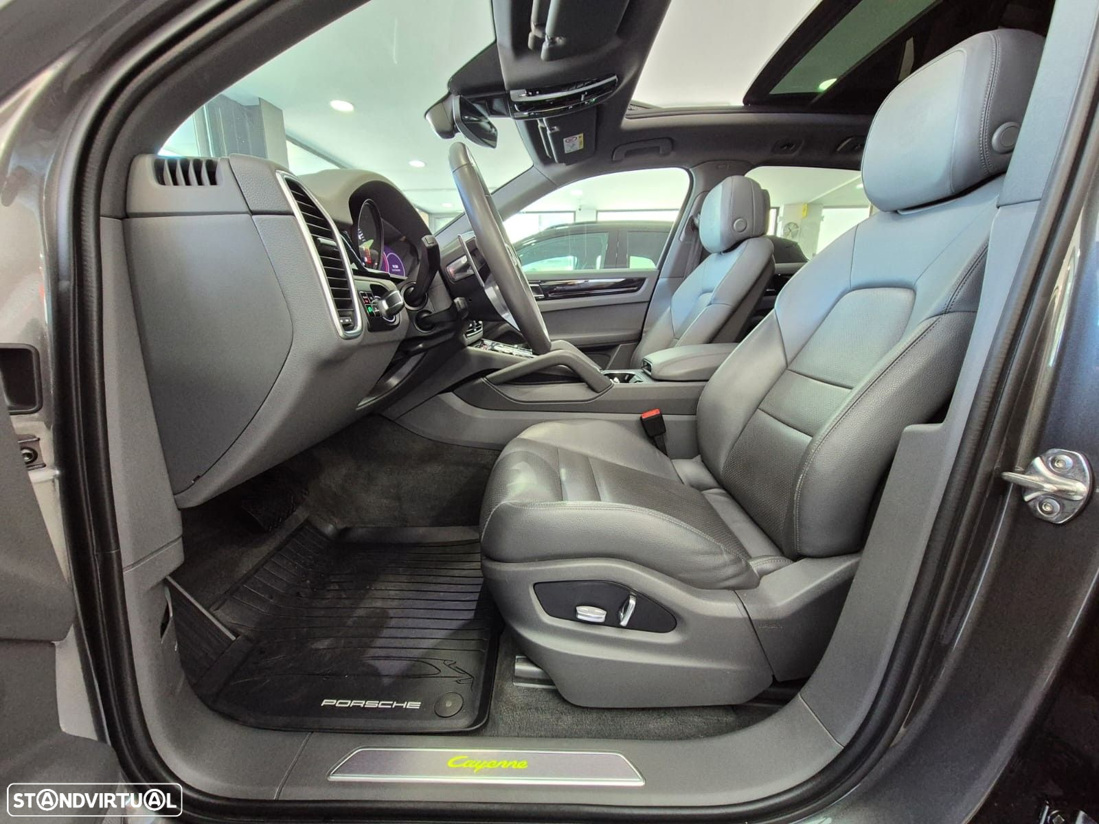 Porsche Cayenne E-Hybrid - 9