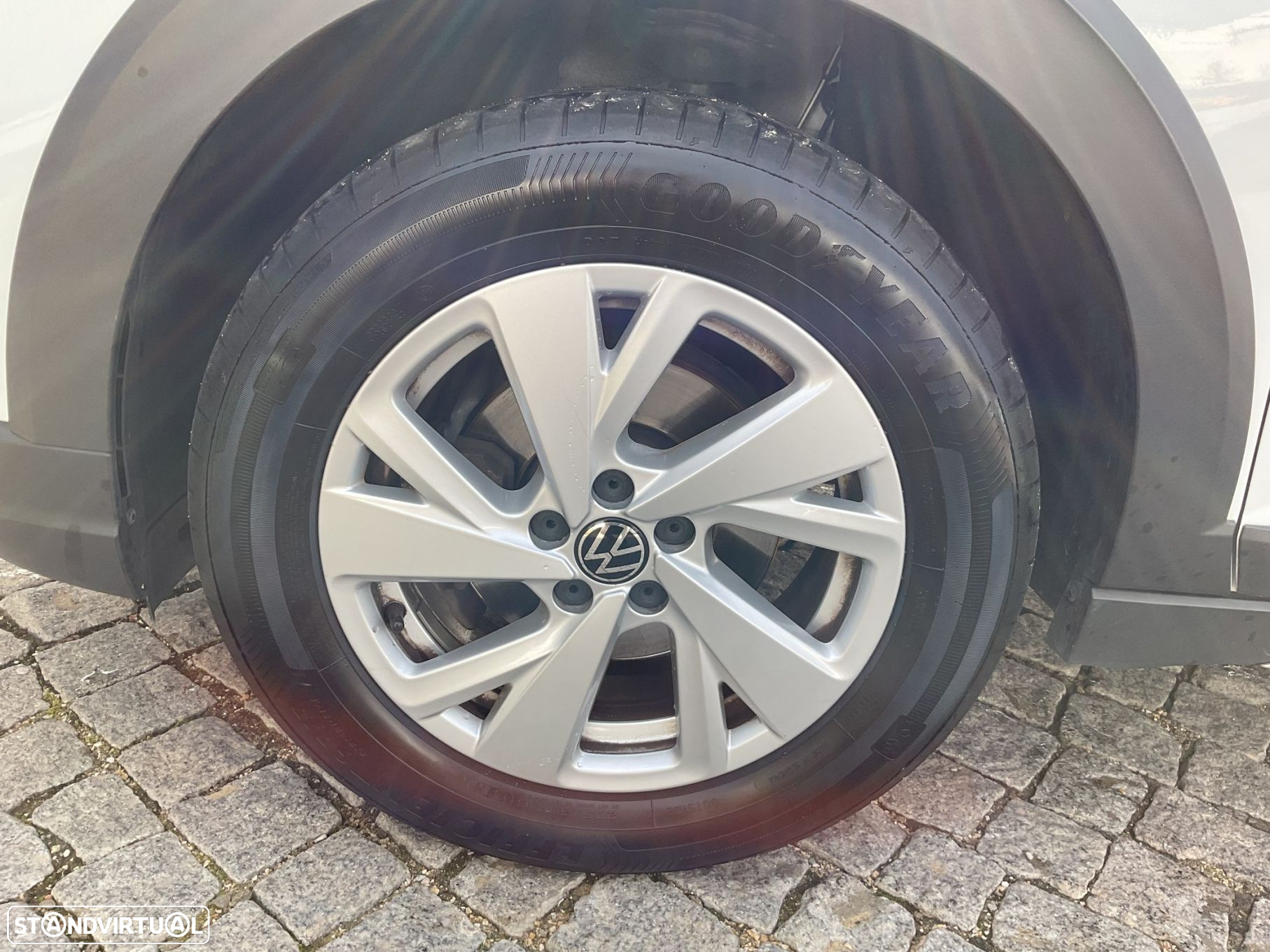 VW Taigo 1.0 TSI - 14