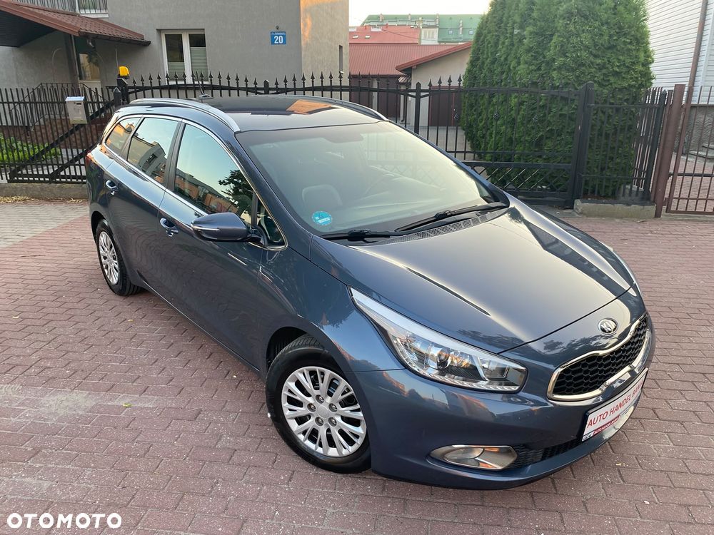 Kia Ceed 1.6 GDI Edition 7 - 32