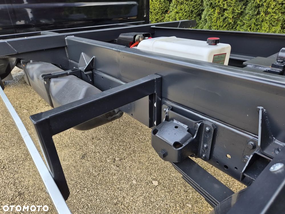 Iveco 65C18 / 3.0 180KM/ Nowa Wywrotka 3-stronna/ - 13