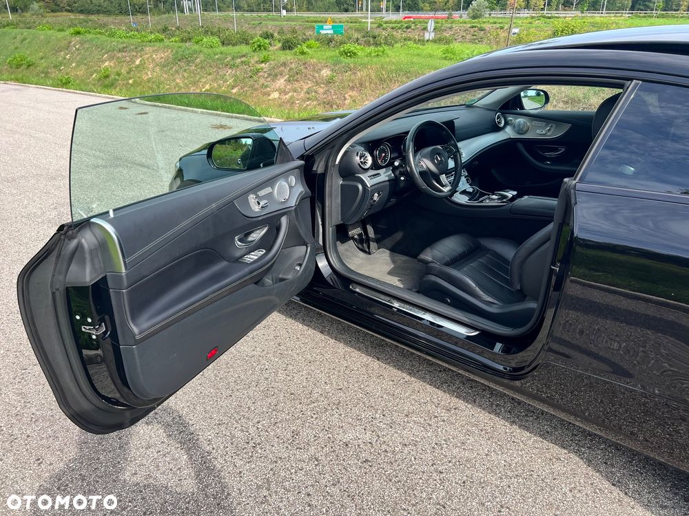Mercedes-Benz Klasa E 400 4-Matic 9G-TRONIC - 4