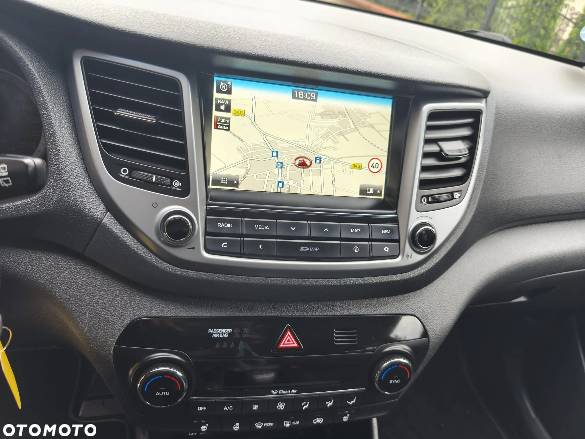 Hyundai Tucson 1.6 GDi 2WD Trend - 12