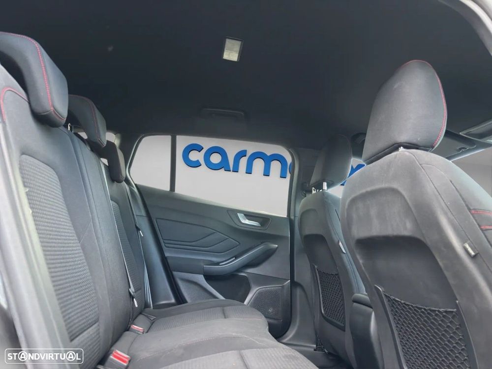 Ford Focus SW 1.0 EcoBoost MHEV ST-Line - 17