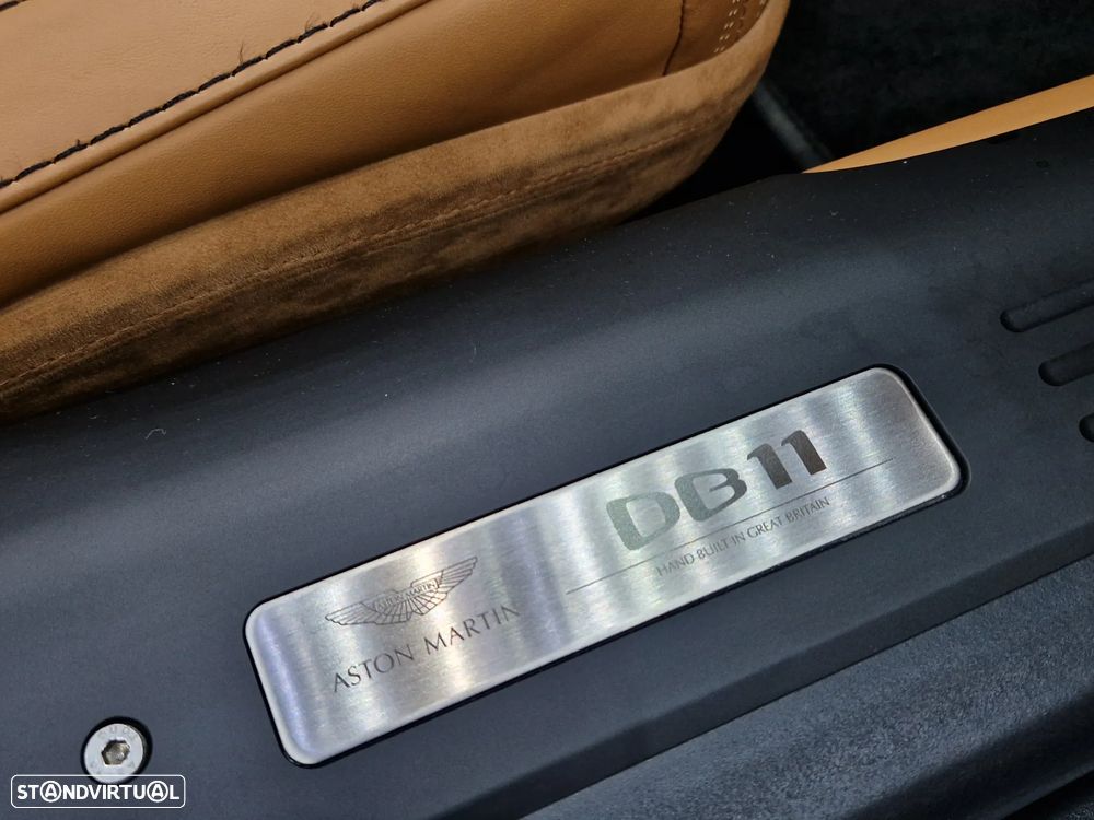 Aston Martin DB11 Volante V8 - 25
