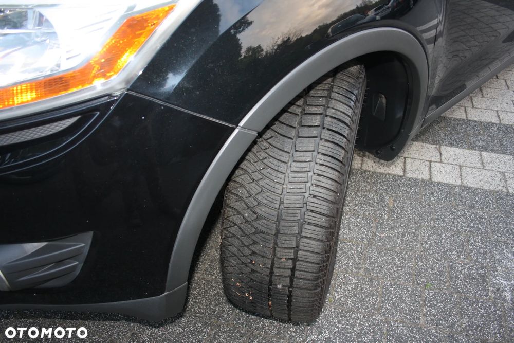 Ford Kuga 2.0 TDCi 2x4 Champions Edition - 11