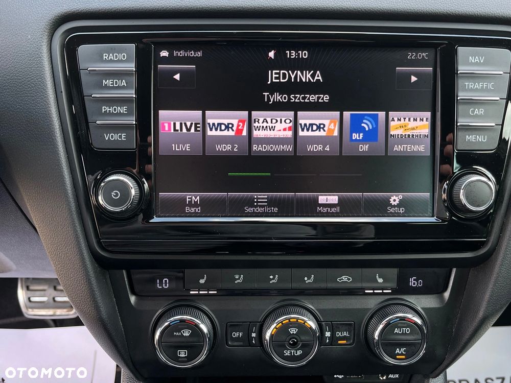 Skoda Octavia 2.0 TDI (Green tec) DSG RS - 24