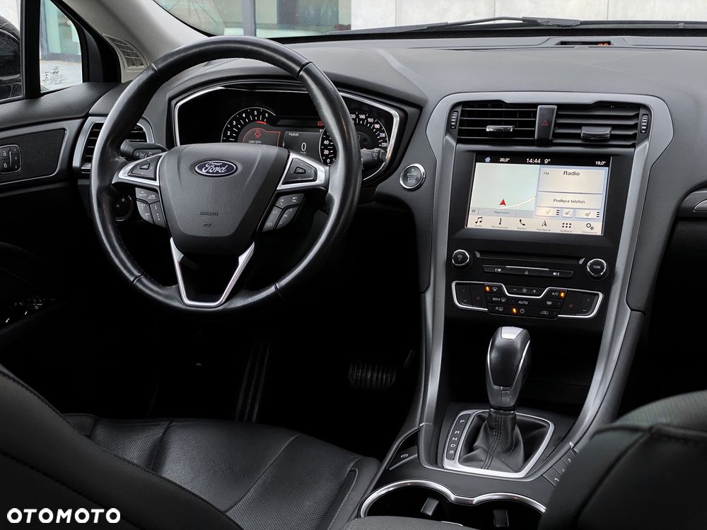 Ford Mondeo SW 2.0 TDCi S&S PowerShift-Aut Titanium - 34