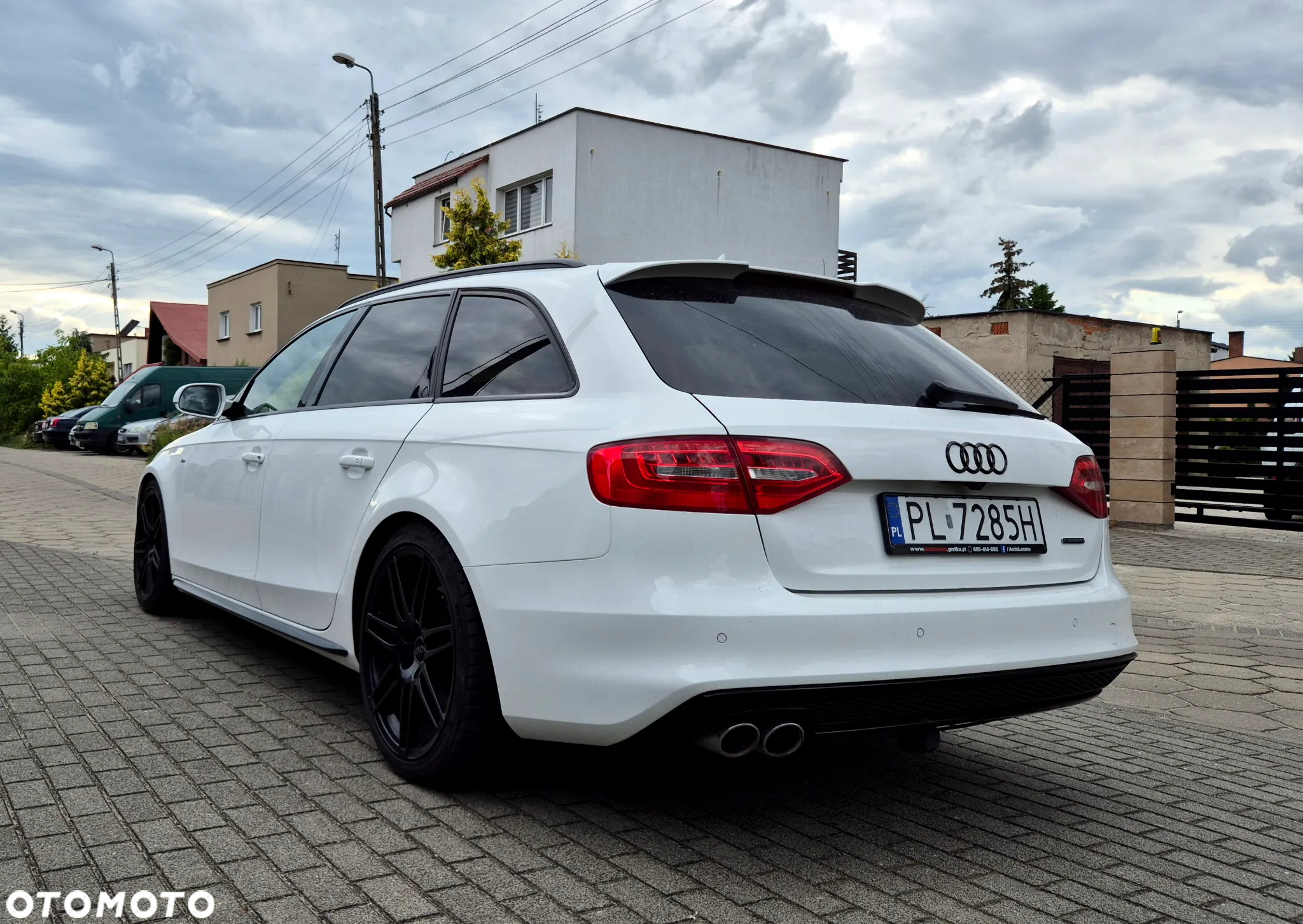 Audi A4 Avant 3.0 TDI DPF quattro S tronic S line Sportpaket - 4
