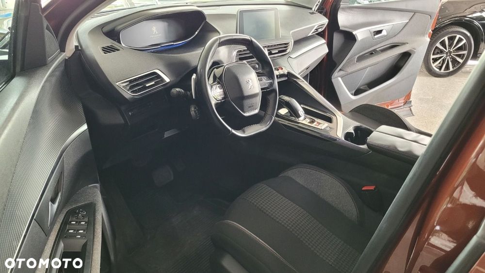 Peugeot 3008 - 10