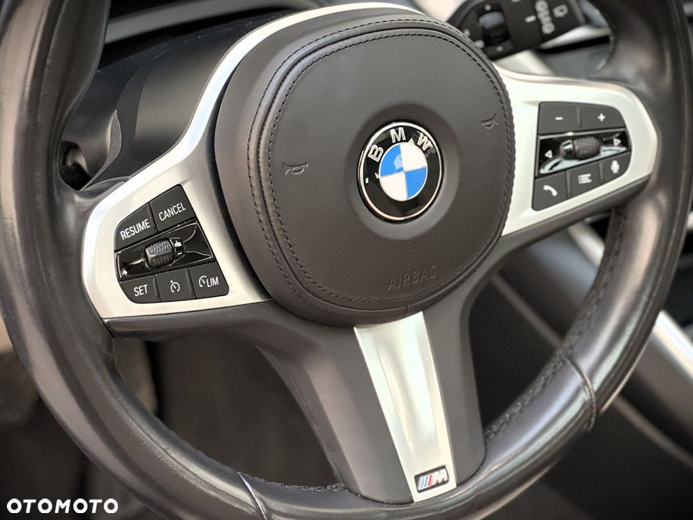 BMW Seria 3 320d xDrive Sport Line - 17