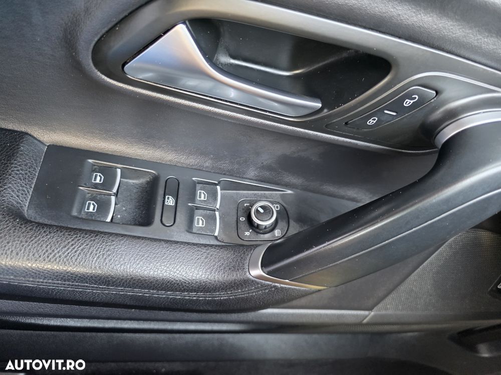 Volkswagen Passat CC 2.0 TDI BMT DSG - 16
