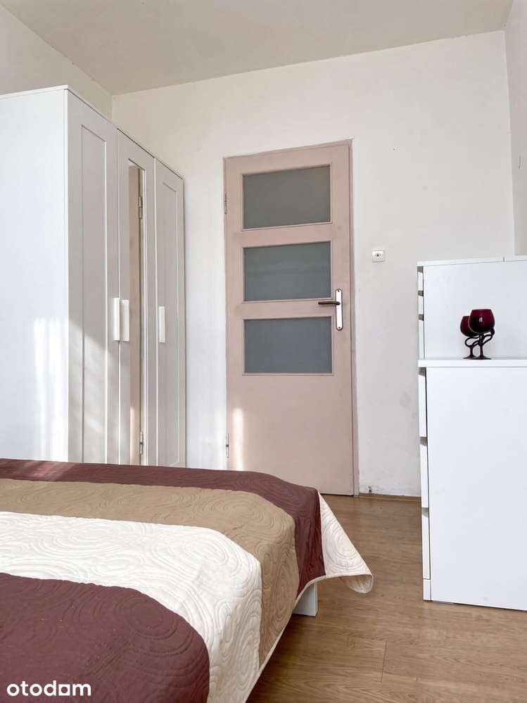 Bródno ul. Łojewska 36m /2 pokoje /Balkon/ Metro / Bezpośrednio/