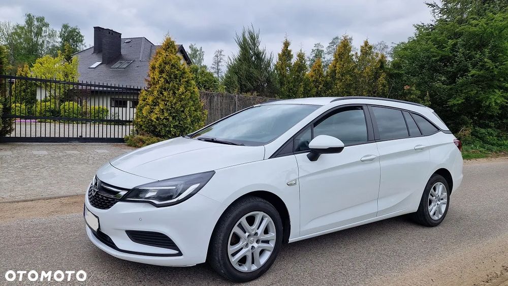Opel Astra 1.6 CDTI Dynamic - 19