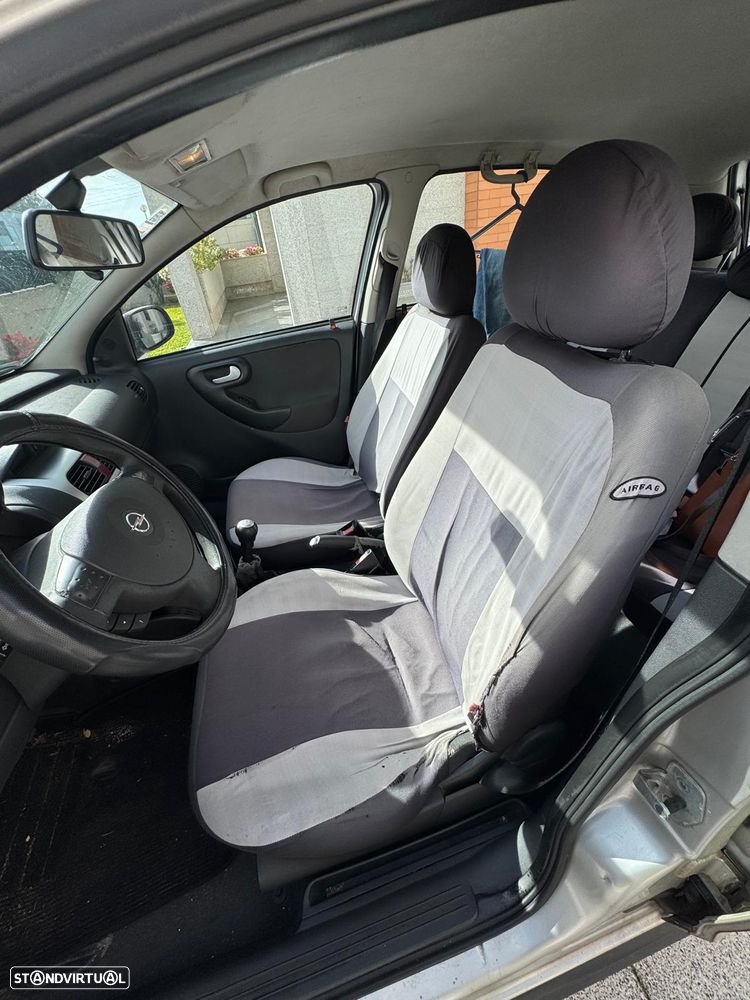 Opel Corsa 1.2 16V Confort - 5