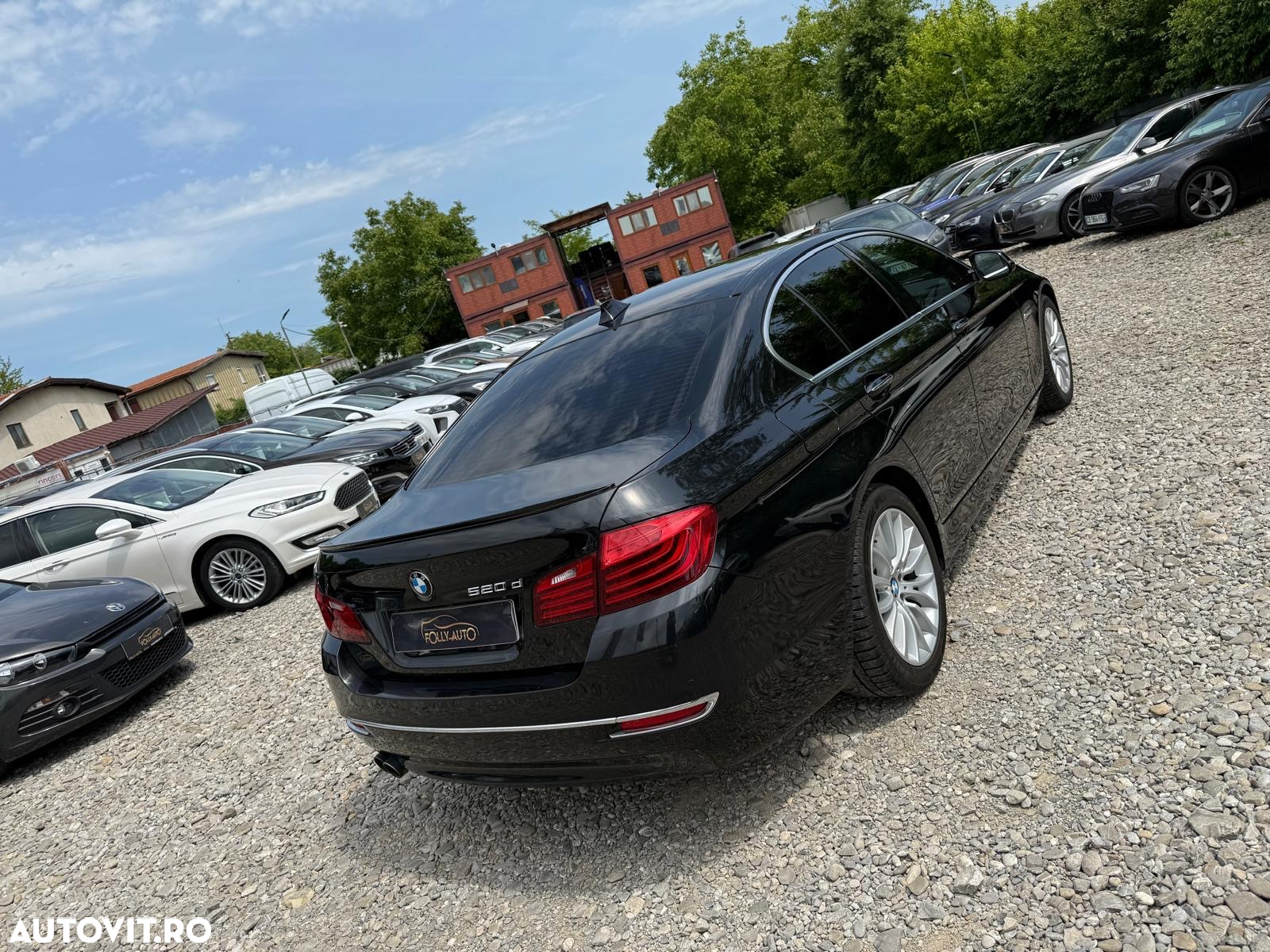 BMW Seria 5 520d Aut. Luxury Line - 3