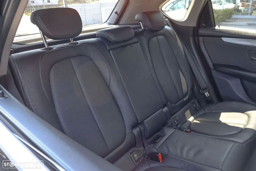 BMW 218 Active Tourer d Advantage - 15