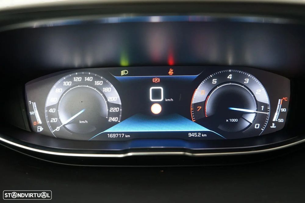 Peugeot 5008 1.2 PureTech Allure Pack - 21