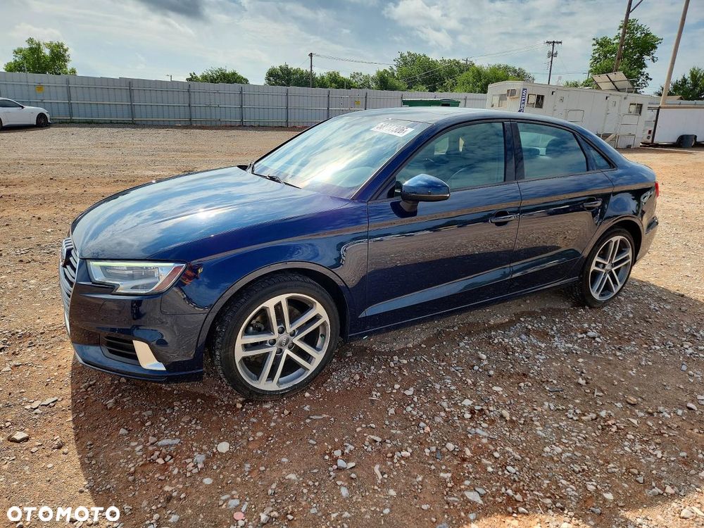 Audi A3 Limousine - 1