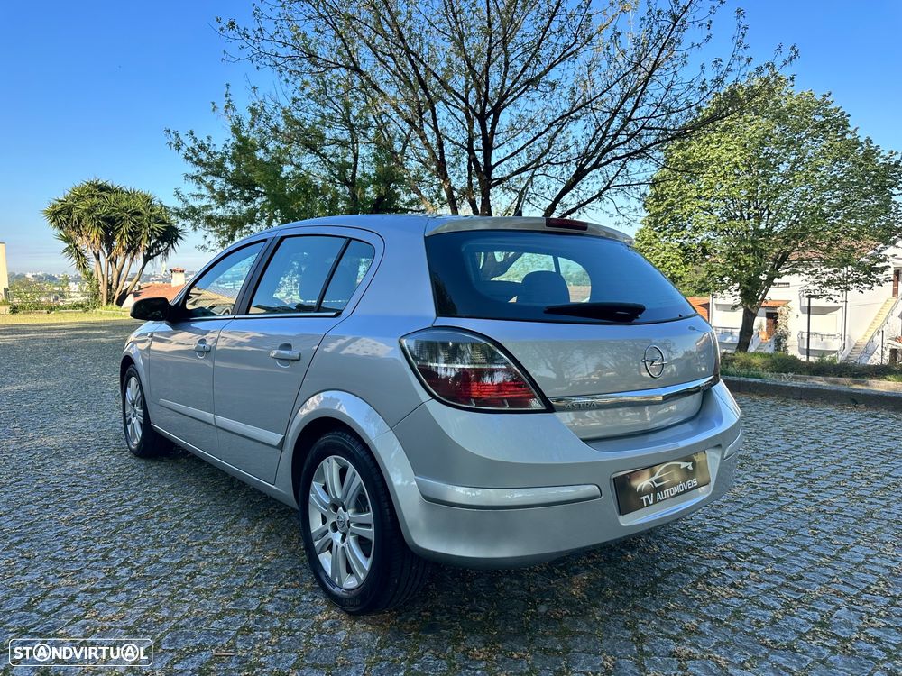 Opel Astra 1.7 CDTI Cosmo - 5
